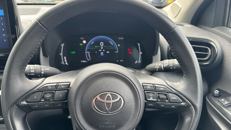 Toyota Yaris Cross 1.5 Hybrid Icon 5dr CVT Hybrid Estate